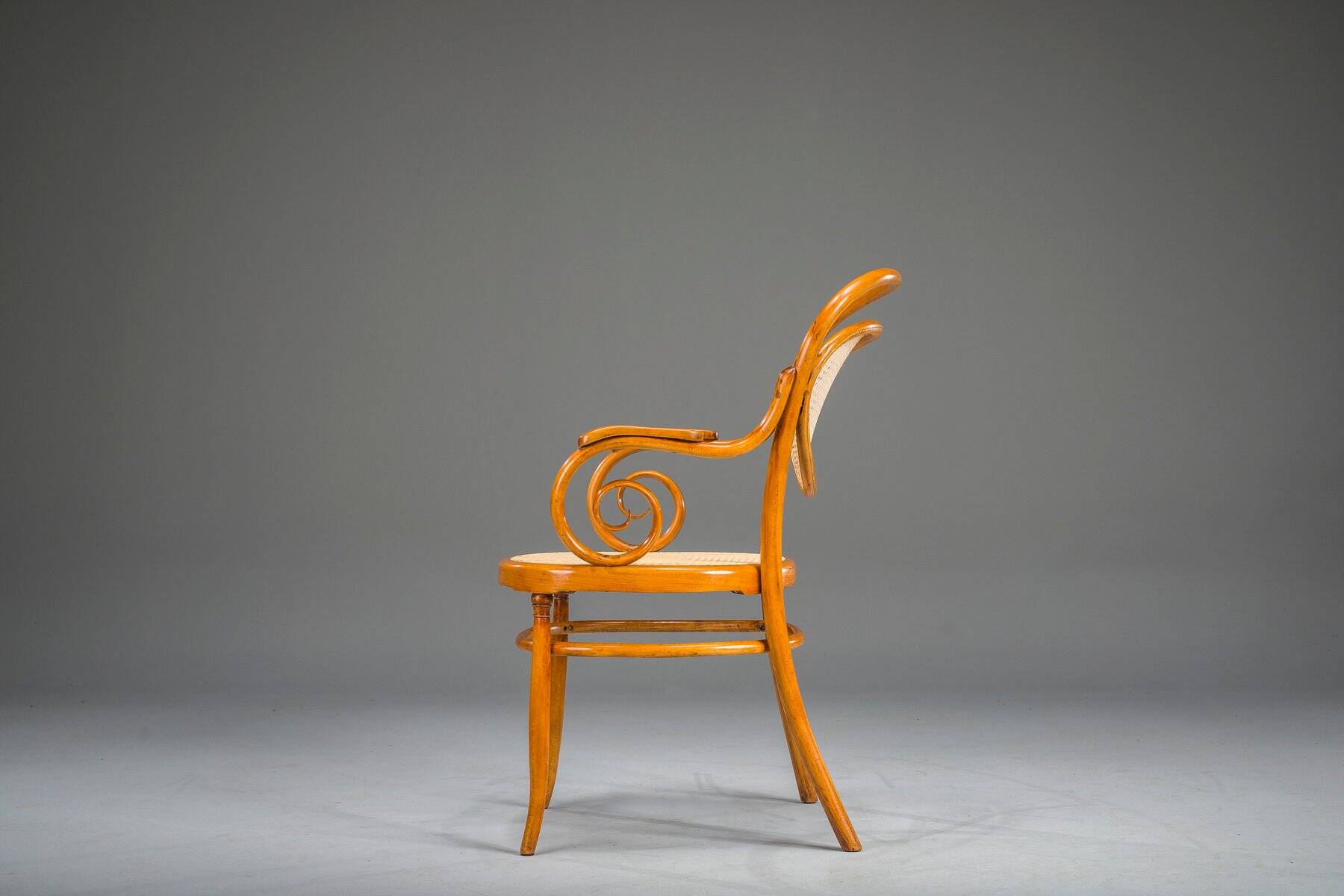 Antique Vienna chair from Thonet, 1860s