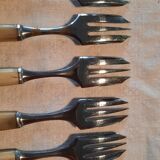 Box of 12 dessert forks