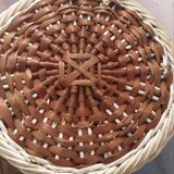 Hanging wicker and scoubidou 1960s hang-stash.