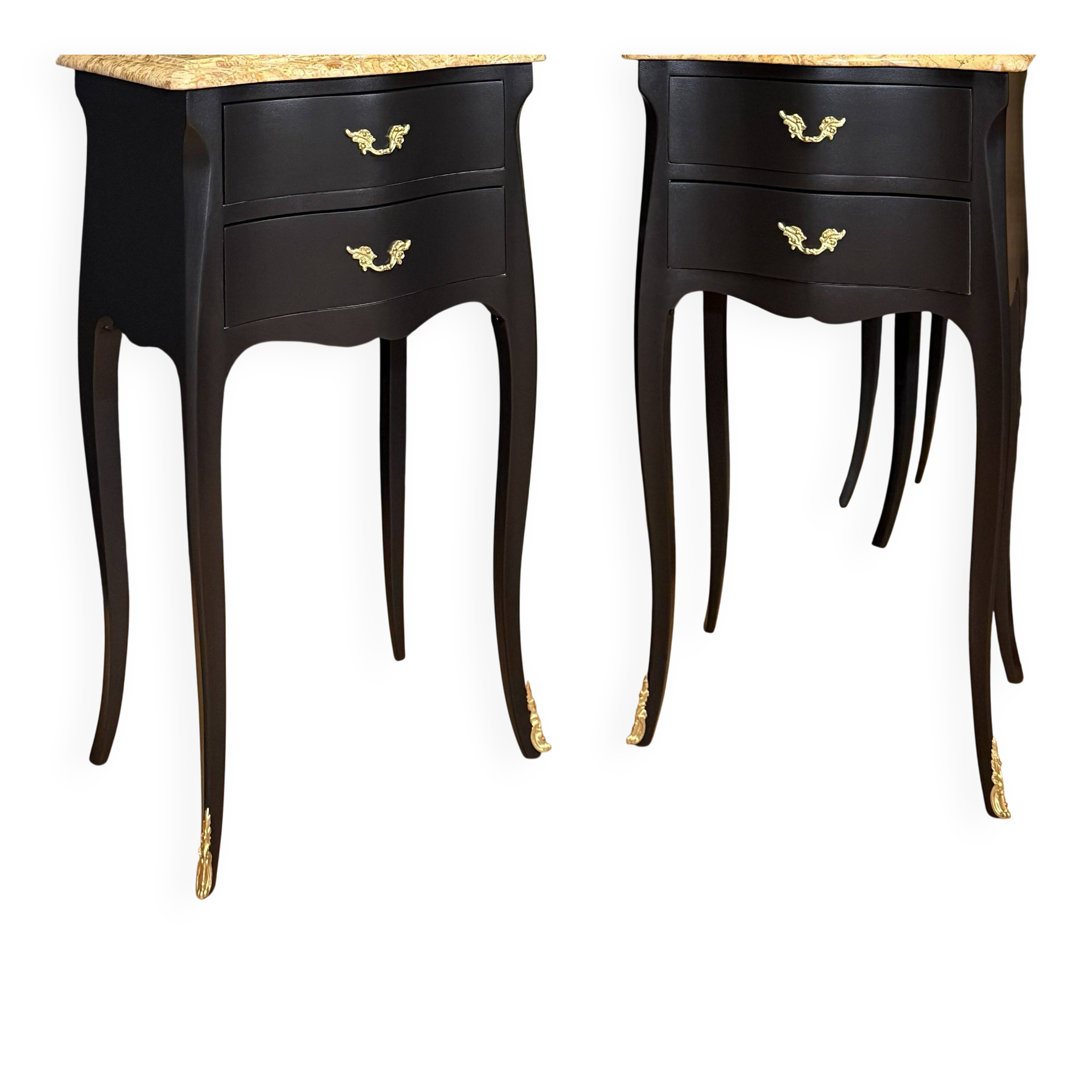 Paire de chevets Louis XV transition noir satiné & marbre beige