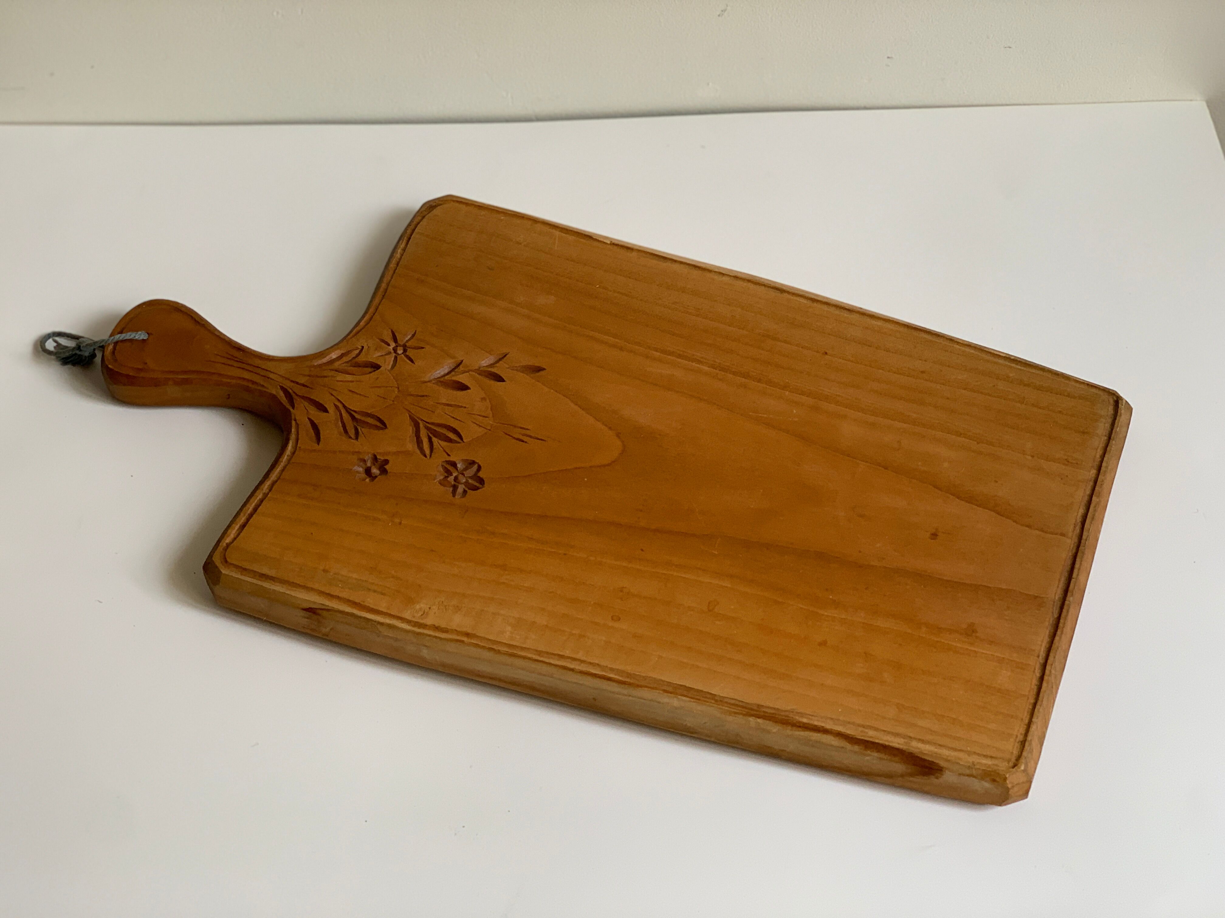 Wood cutting board