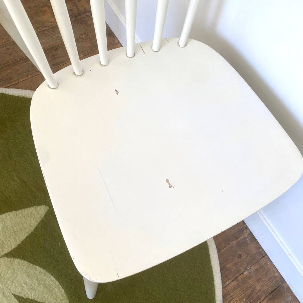 Set of 4 vintage chairs