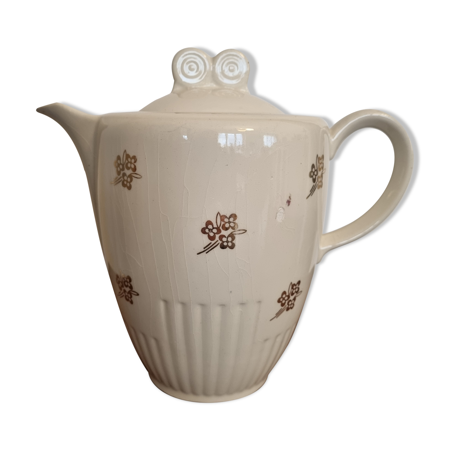 Teapot in half-porcelain of Lunéville late XIXth century