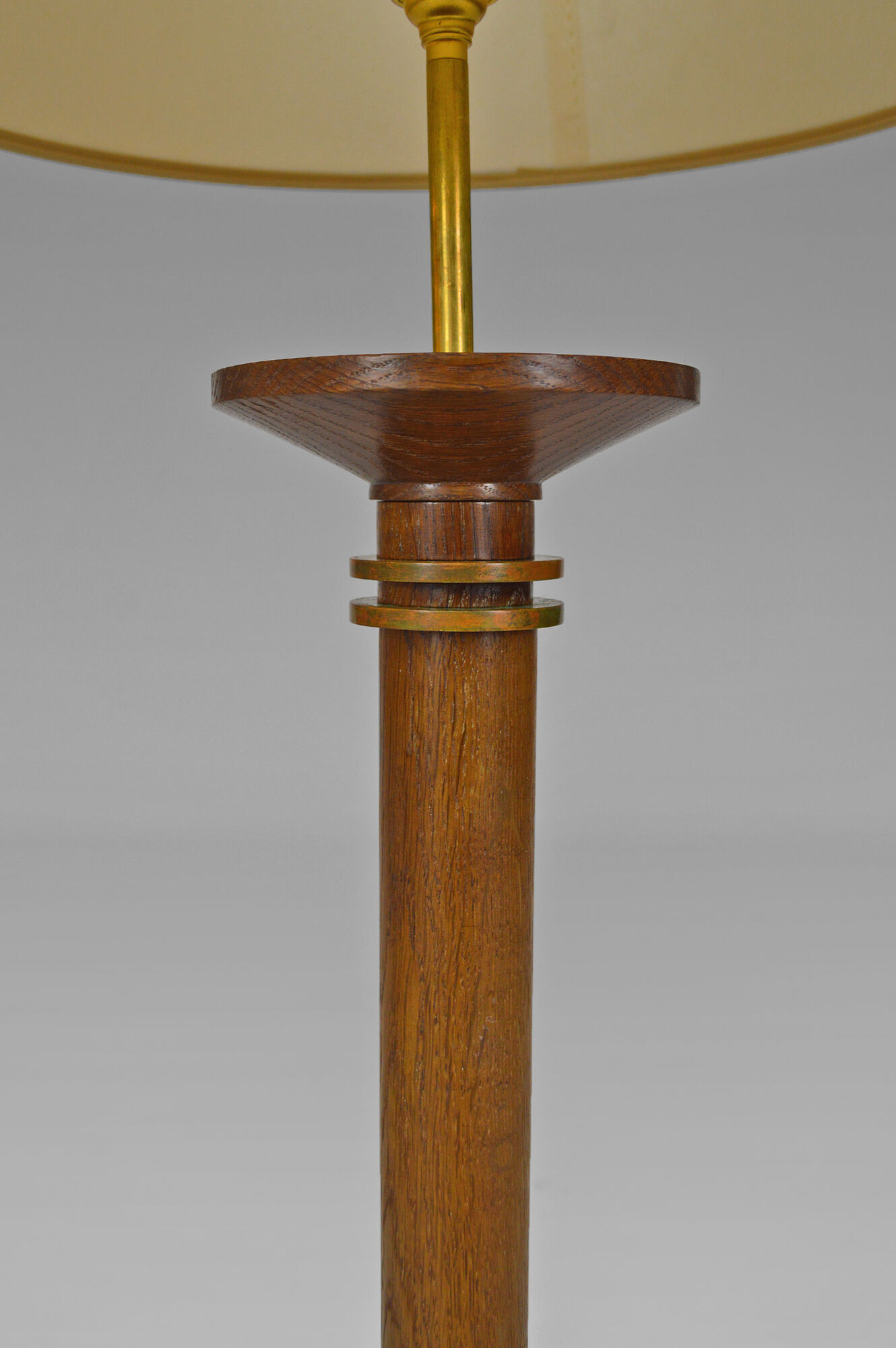 Pair of art deco lamps in wood and patinated bronze around 1930