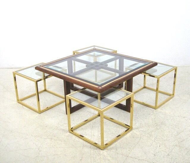 Coffee table with 4 pieces of wooden sofa and gilded brass