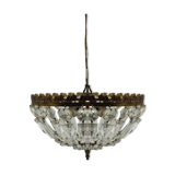 Chandelier pendants round glass ceiling