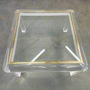 Table basse en acrylique, laiton et verre italienne, années 1980