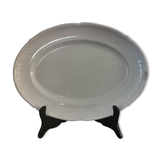 Oval white earthenware dish stamped K&G, Lunéville