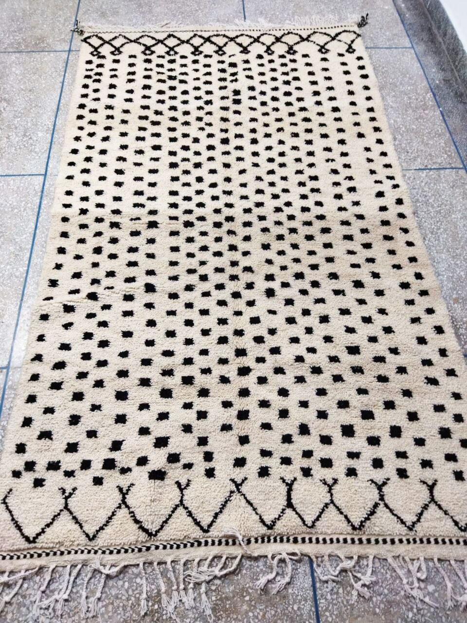 Moroccan berber carpet 252x156cm