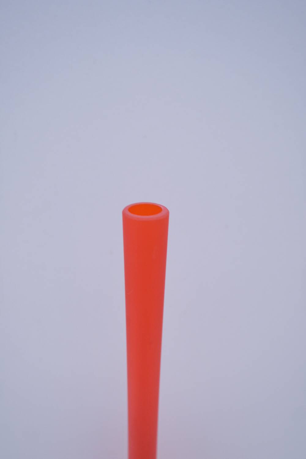 Soliflore vase by Carlo MORETTI in orange glass, Italy 1980