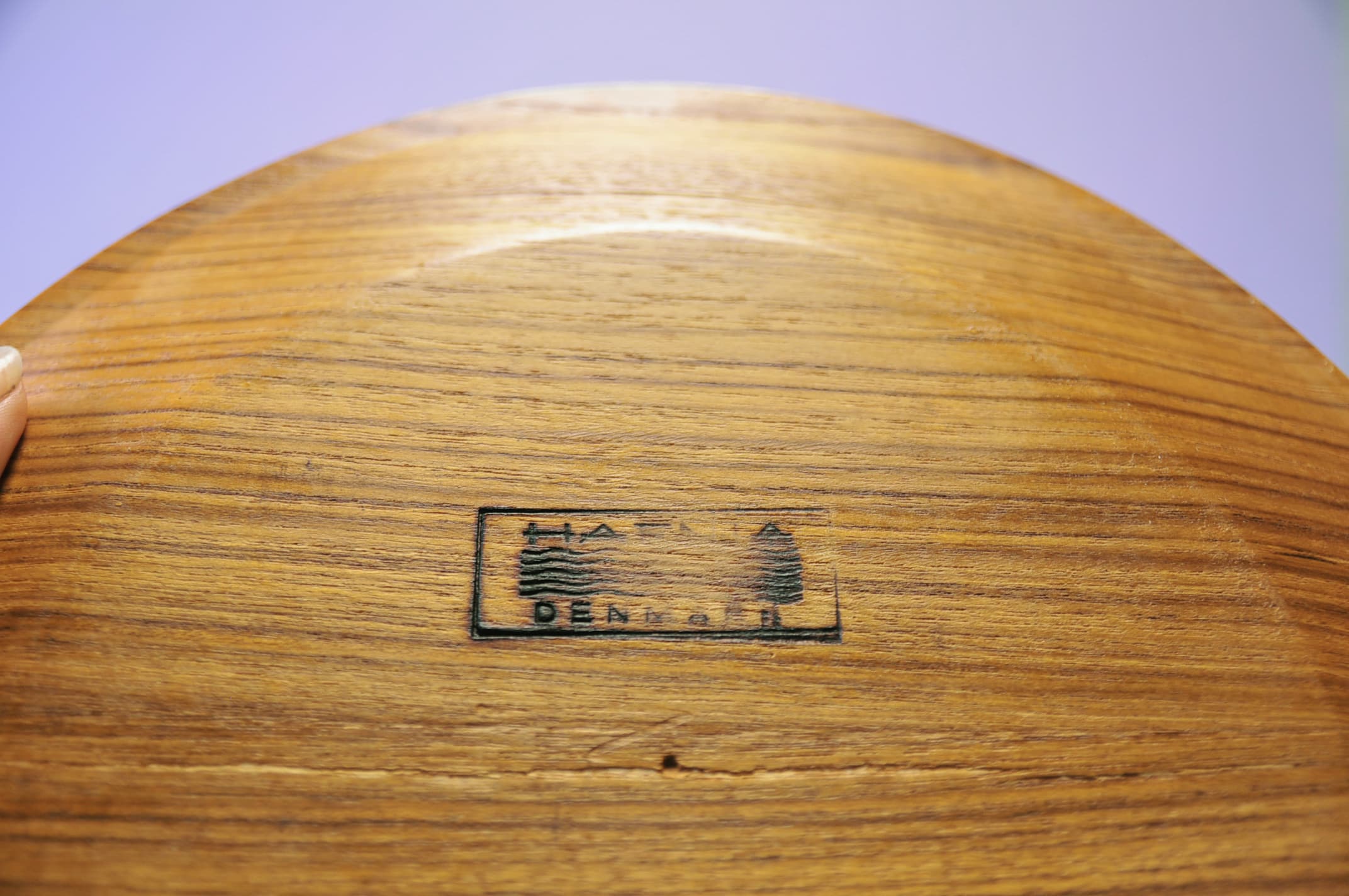 Assiette de service en teck vintage