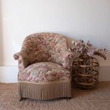 Toad armchair