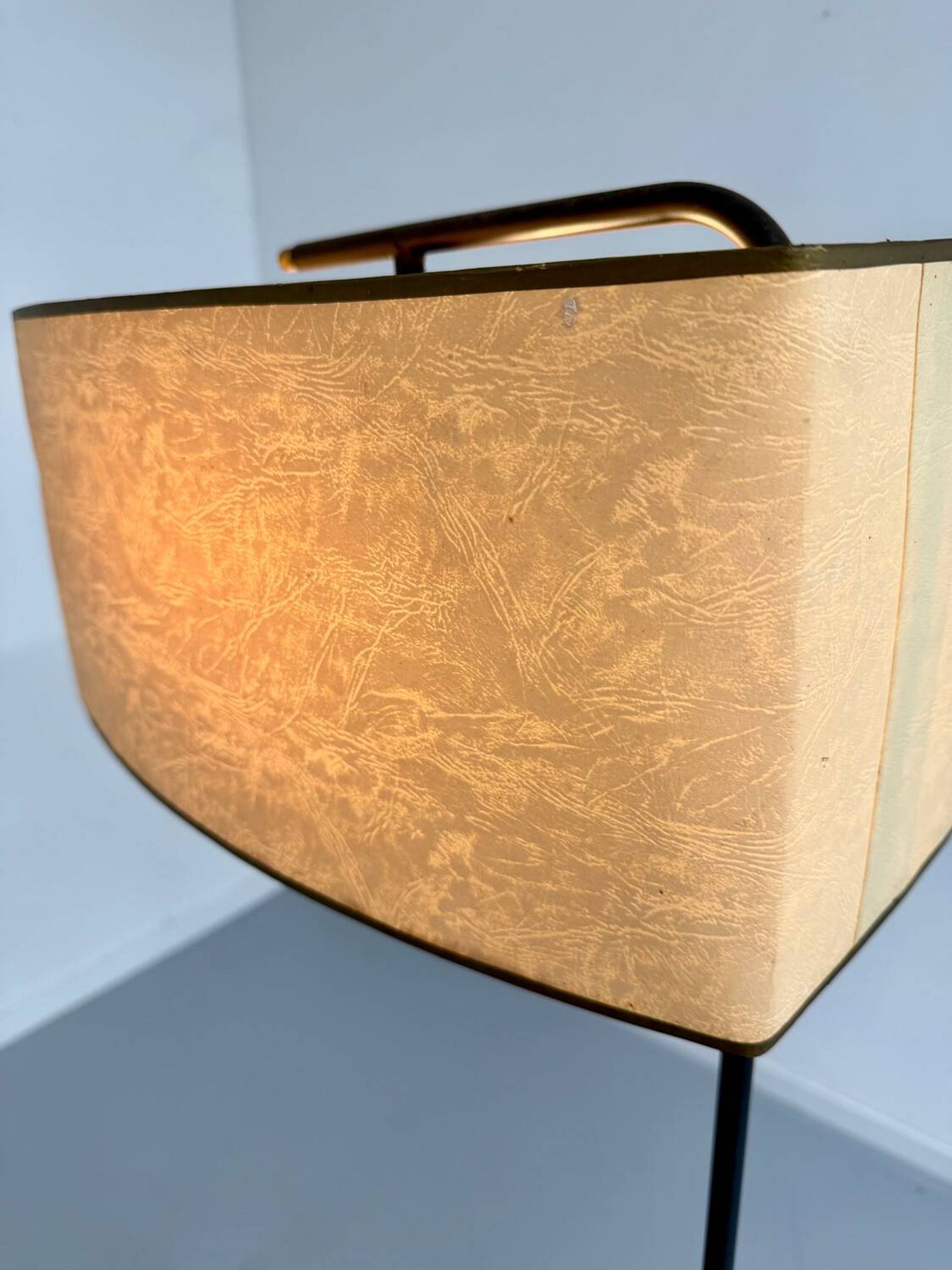 Vintage French design metal and brass floor lamp from the 1950s, Arlus