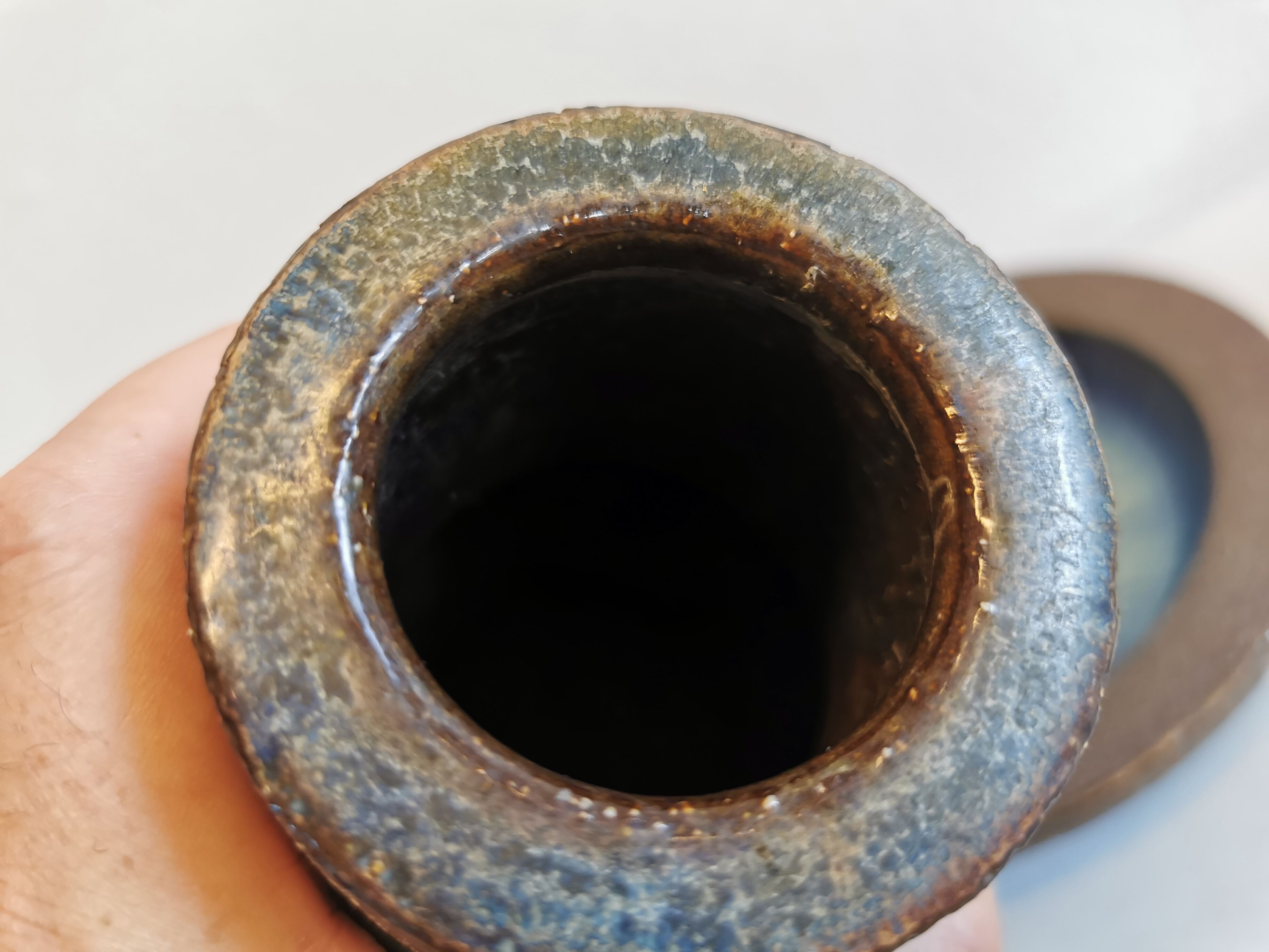 Ceramic from Danish Michael Andersen Bornholm (The well-known 3 herrings stamped on the bottom)