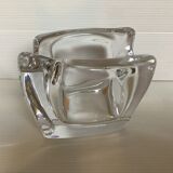 Empty pocket in crystal of Bayel