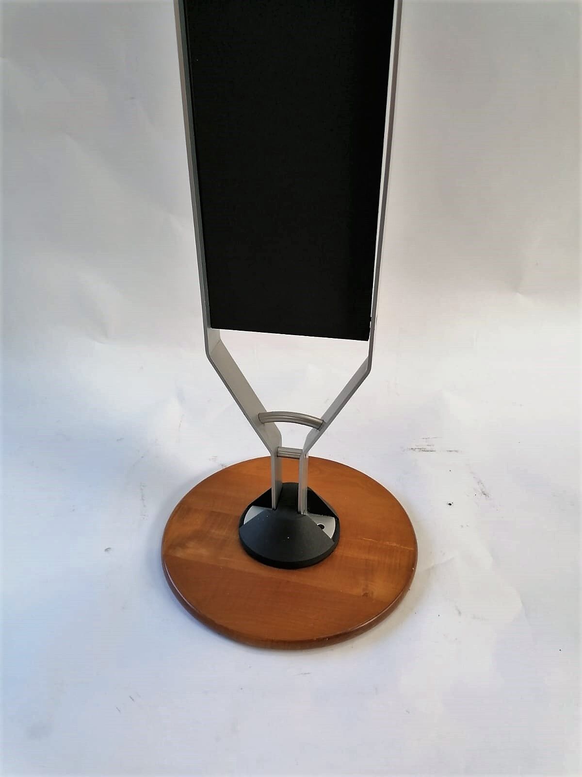 Italian coat hanger with mirror