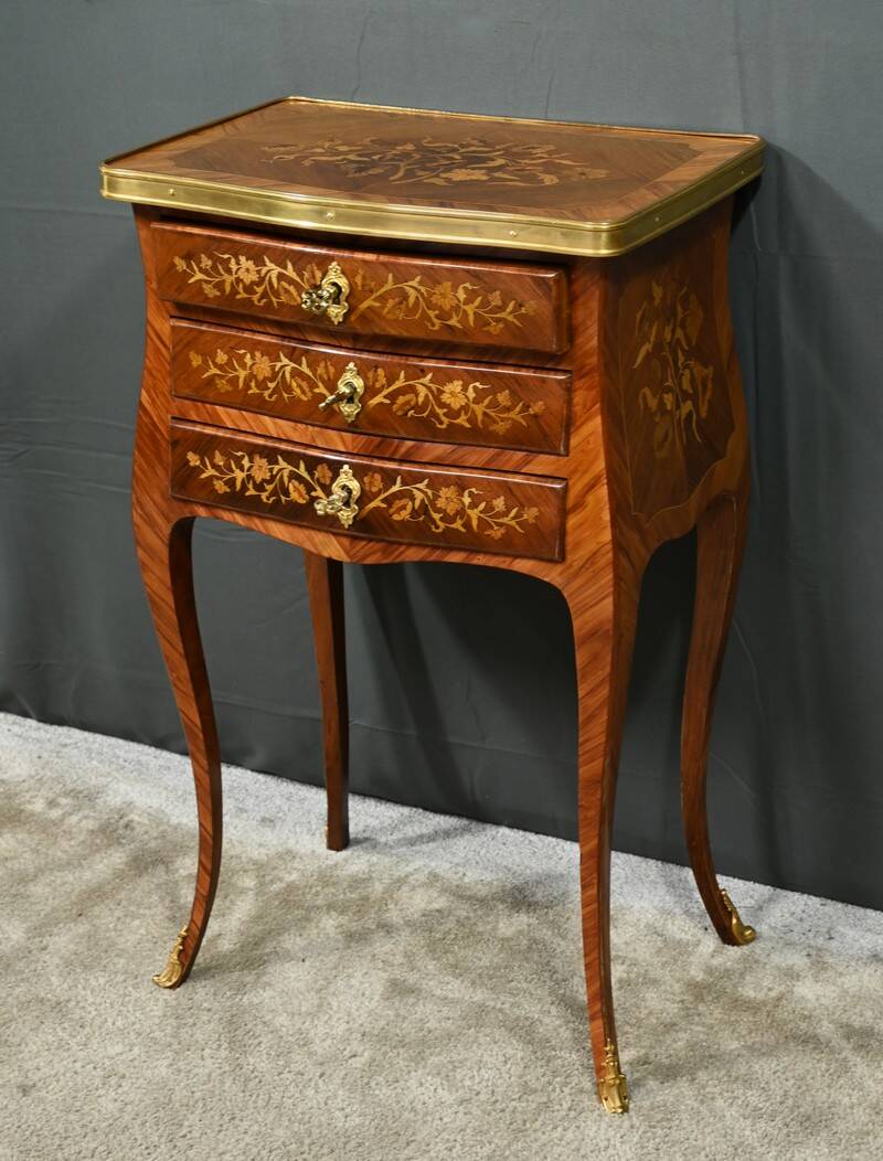 Bedside table in rosewood and palisander, Louis XV style – Late 19th century