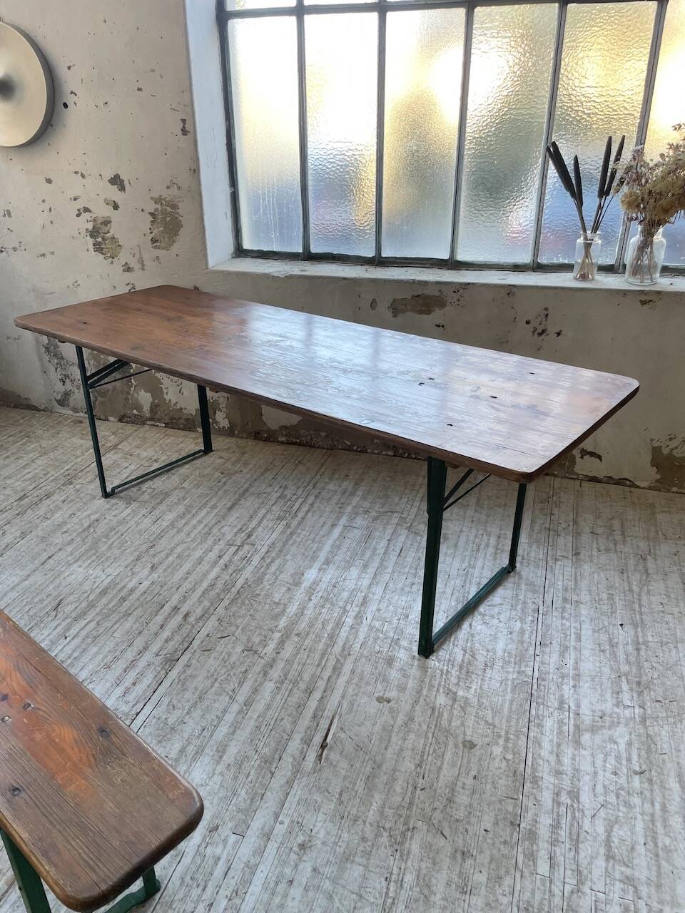 Guinguette table and its 2 benches