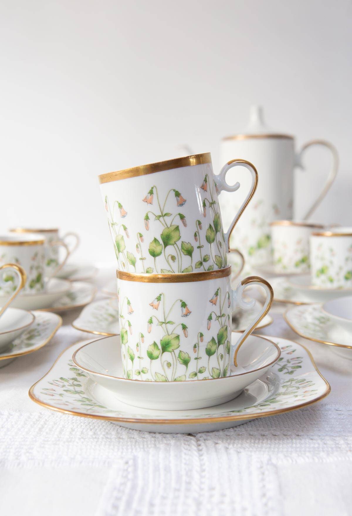 Hackefors "Linnea Borealis" 43-piece Swedish coffee service for 13 people, 1970s