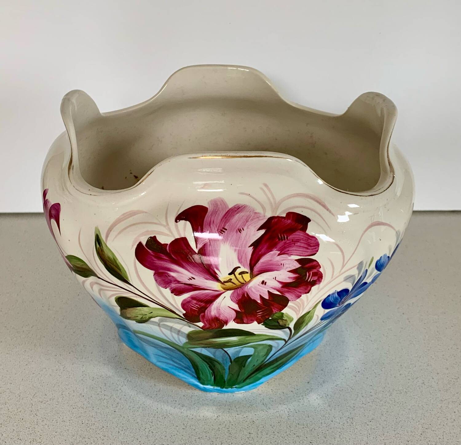 Earthenware flowerpot