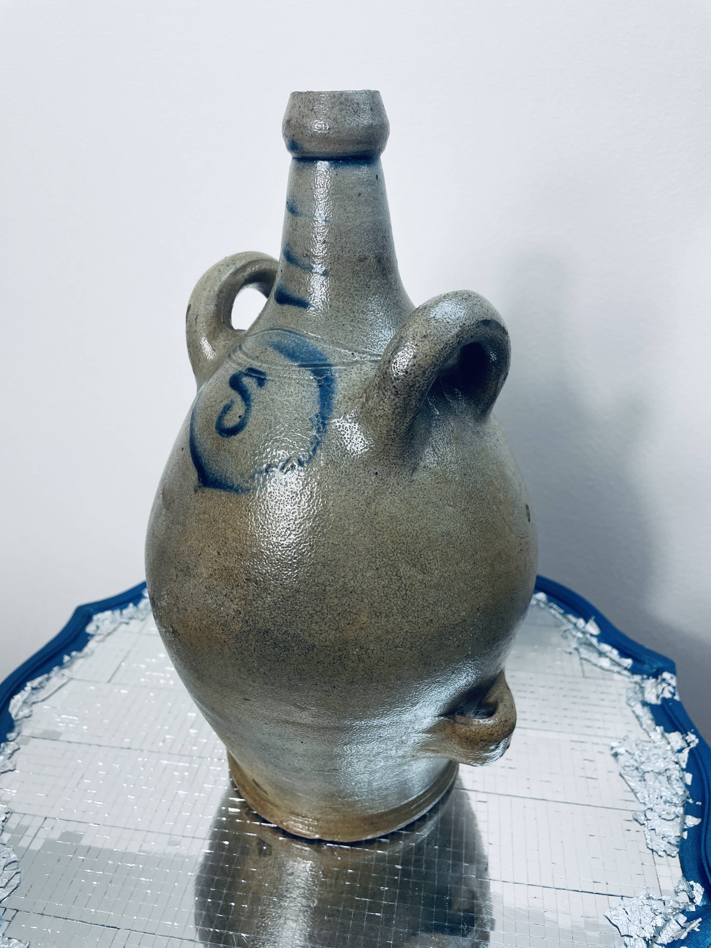 Grey stoneware jug of the botijo type, Spanish gargoulette