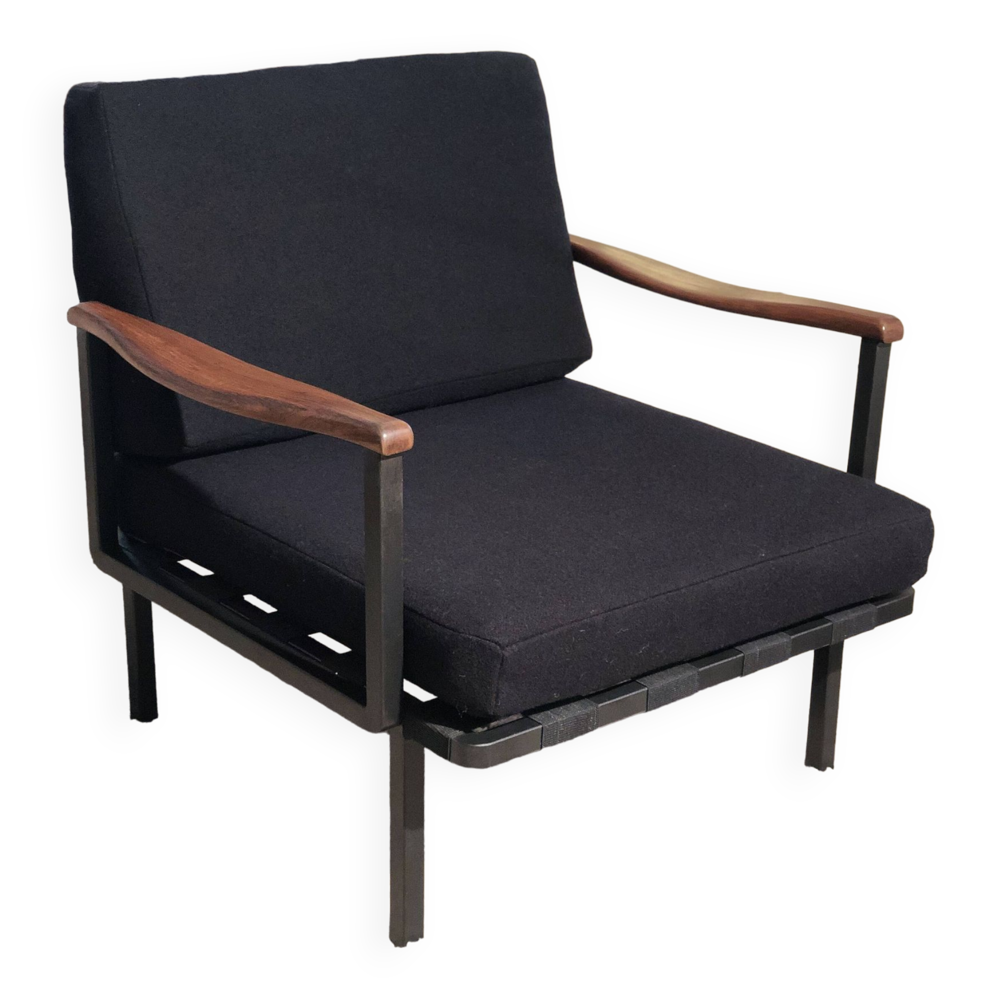 P24 armchair by Osvaldo Borsani for Tecno 1961