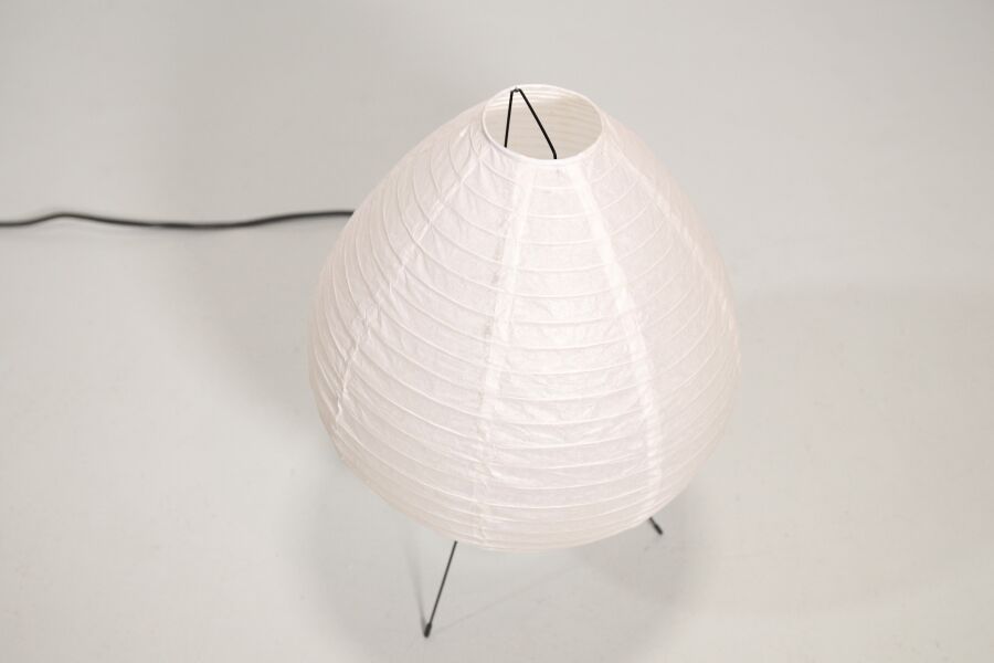 White paper table lamp