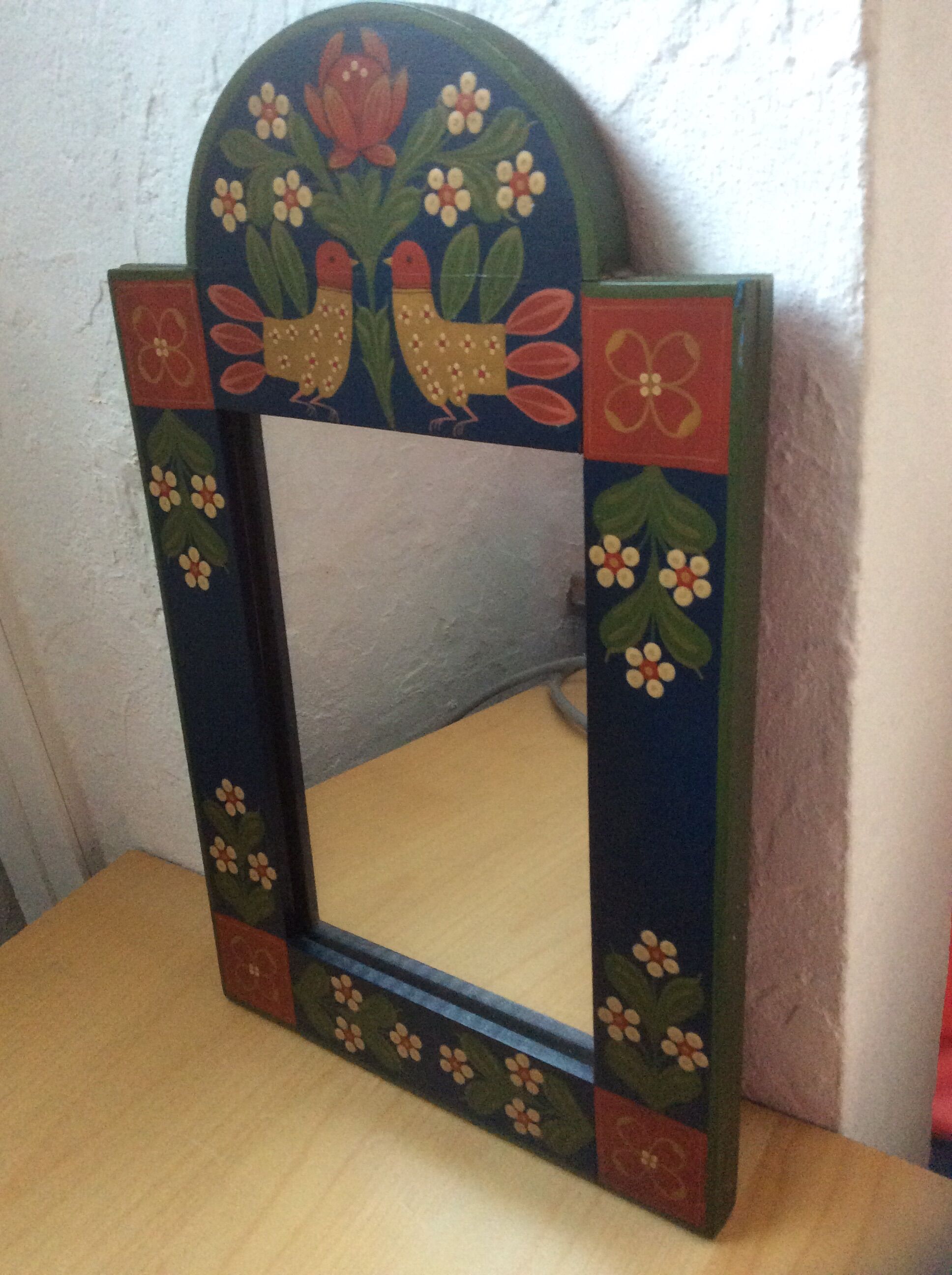 Painted wood mirror 22x35cm