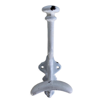 Cast iron hook
