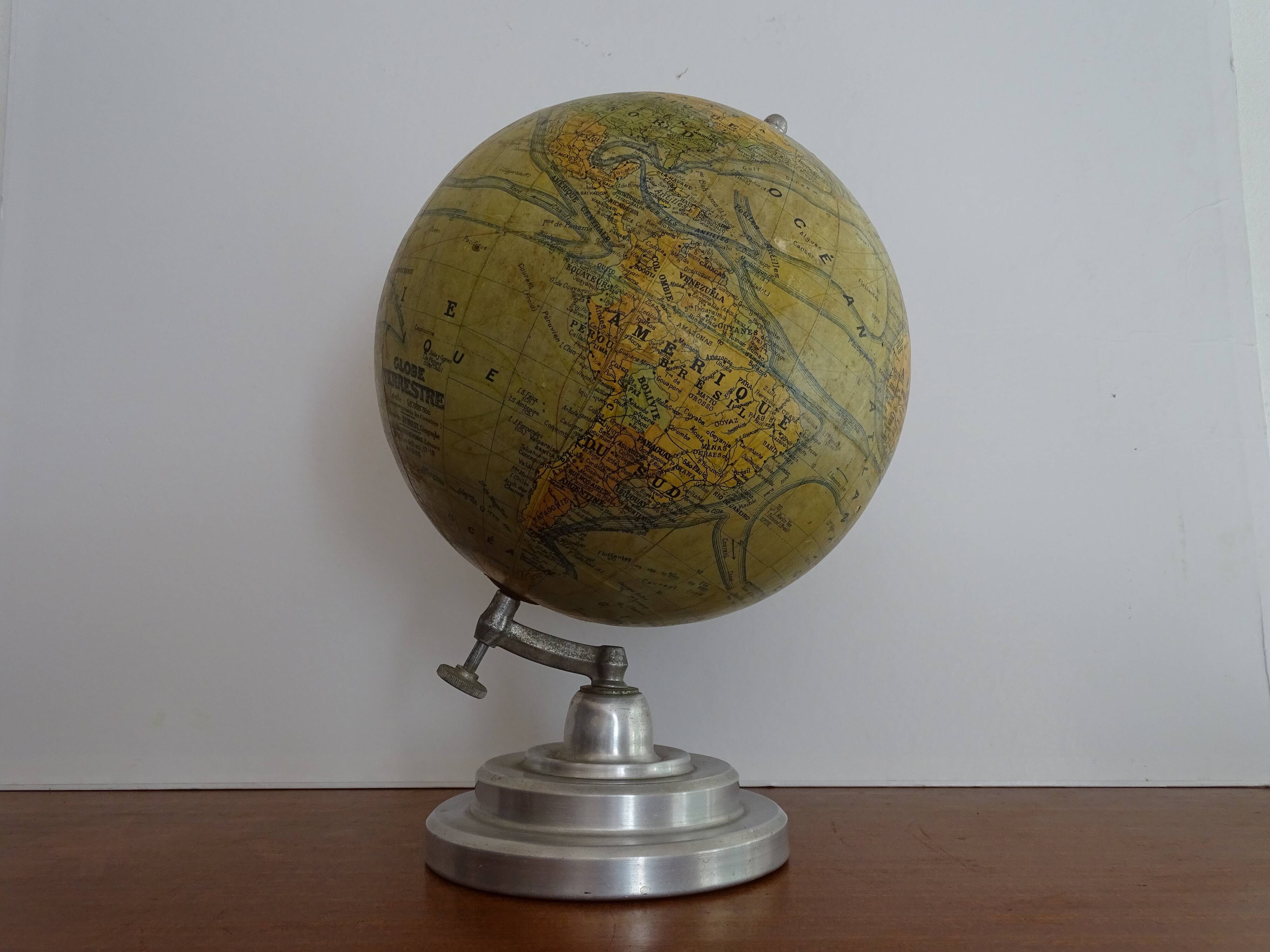 Terrestrial globe boiled cardboard J.Forest Girard Barrère & Thomas Ø 19.5 aluminum base