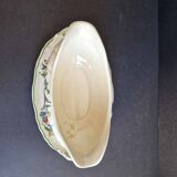 Beautiful small earthenware sauce boat from Villeroy and Boch Mattlach model 1562
