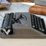 Hermes Baby Noir typewriter from the 1950s