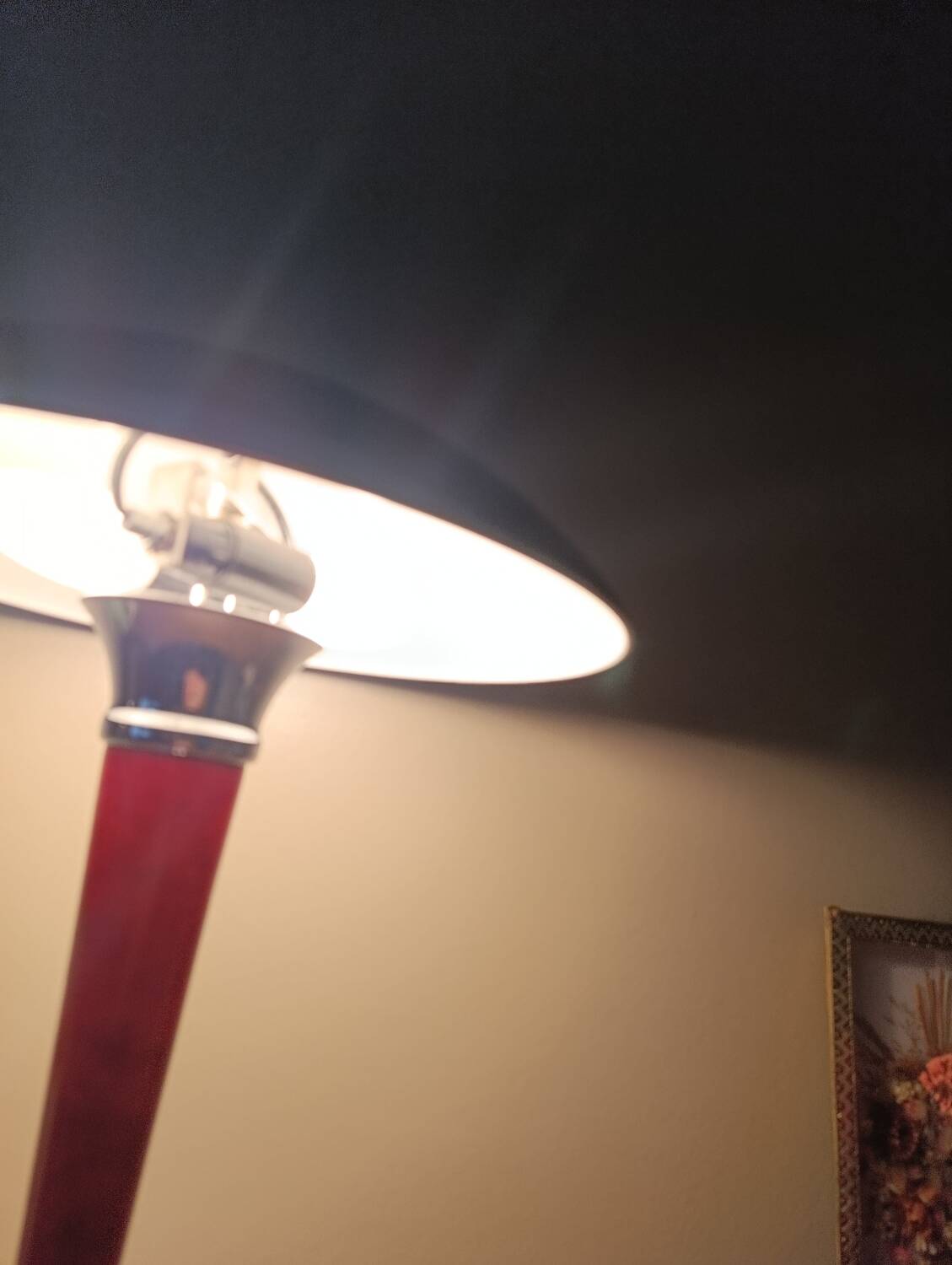 Mushroom or liner desk lamp, Art Deco style 1980s