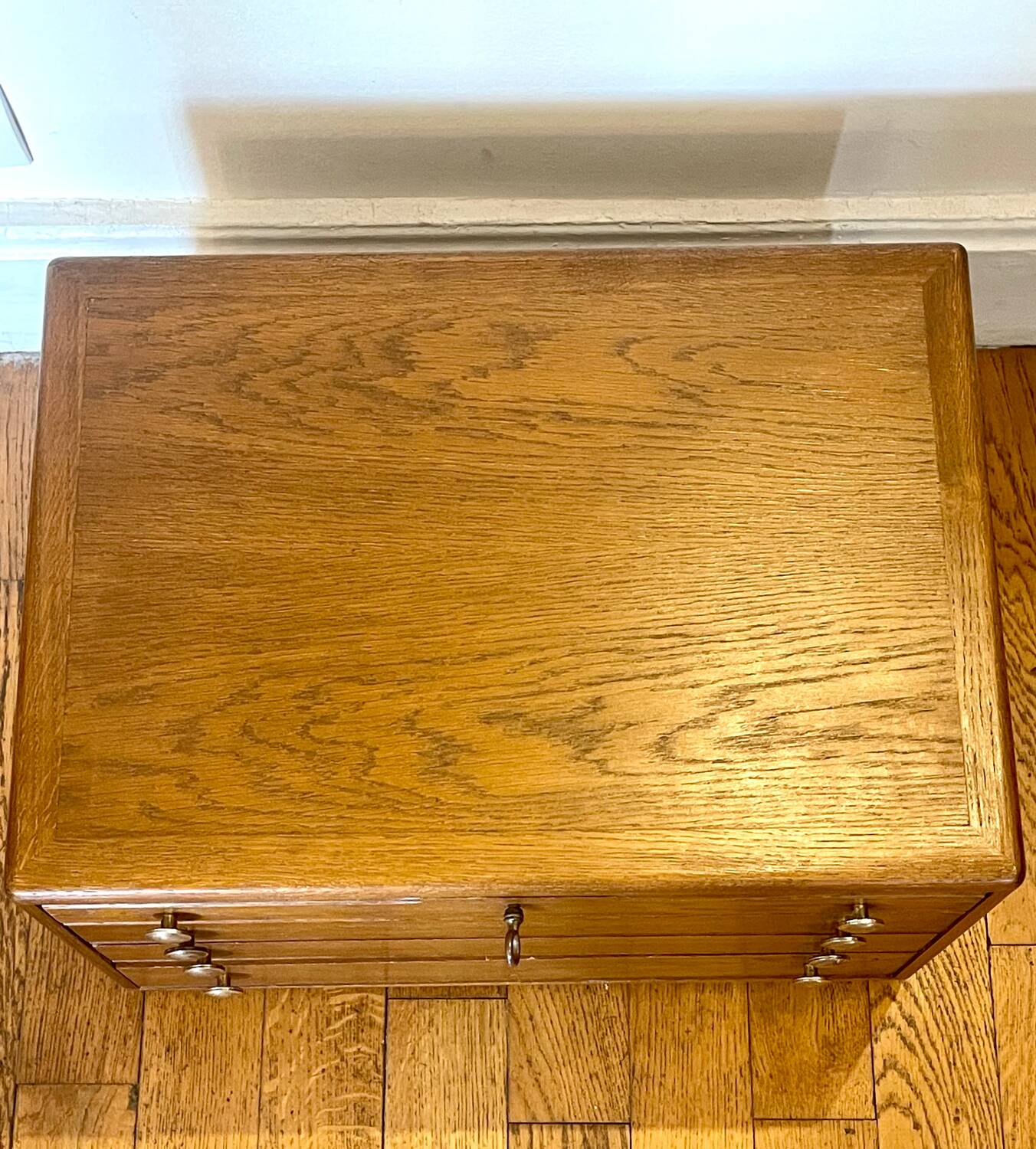 Oak silverware 132 place settings in excellent condition for Christofle Ercuis or others