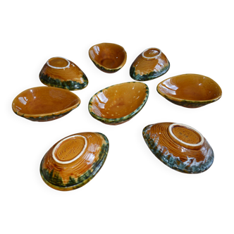 8 ceramic avocado bowls from Sars Poteries