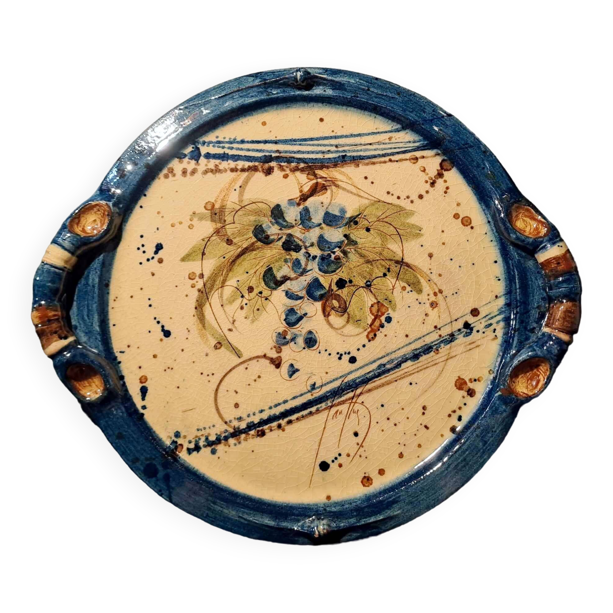 Ceramic serving dish