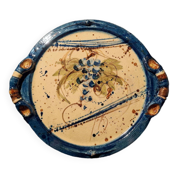 Ceramic serving dish