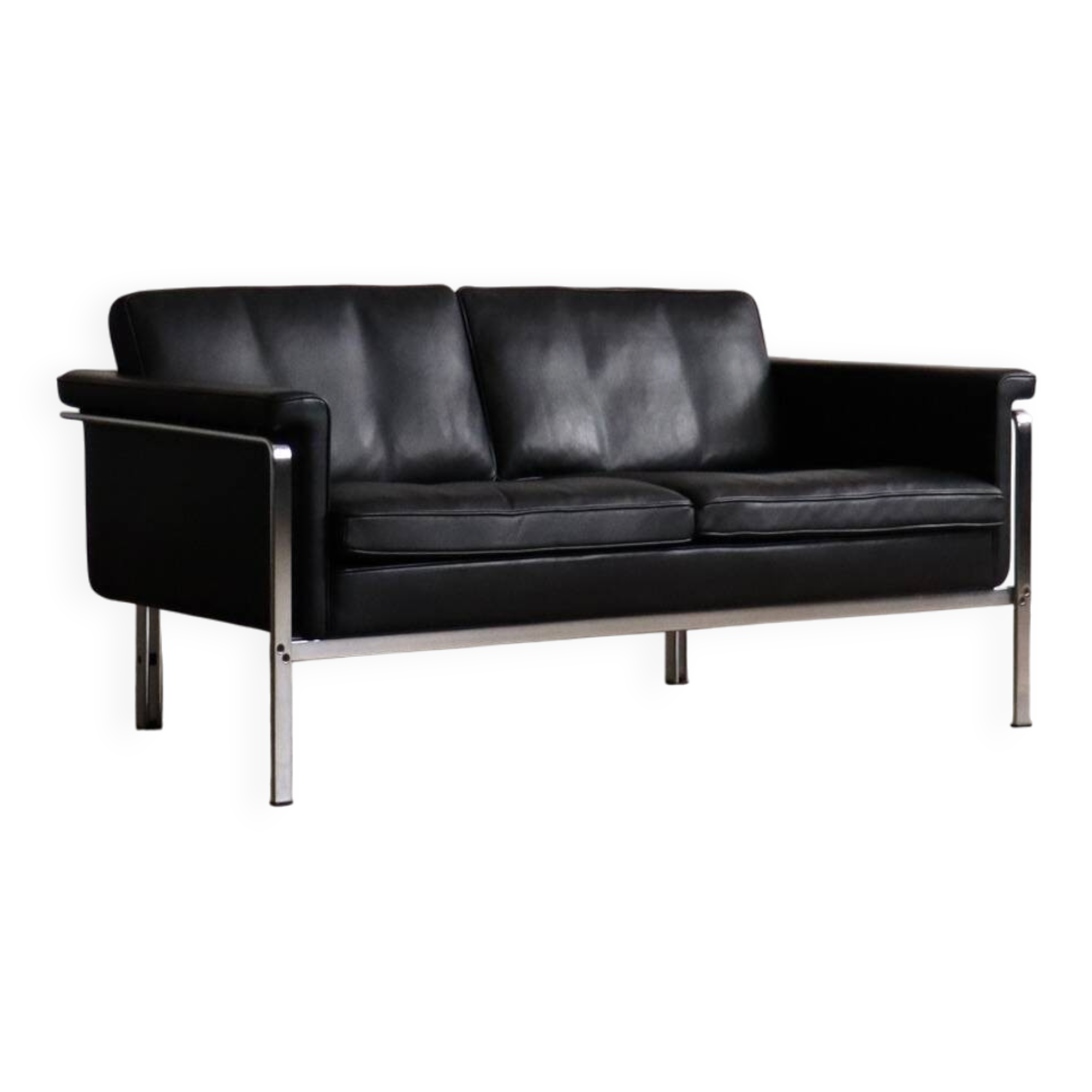 Horst Brüning Model 6912 two seater sofa in black leather for Kill International, Germany 1967