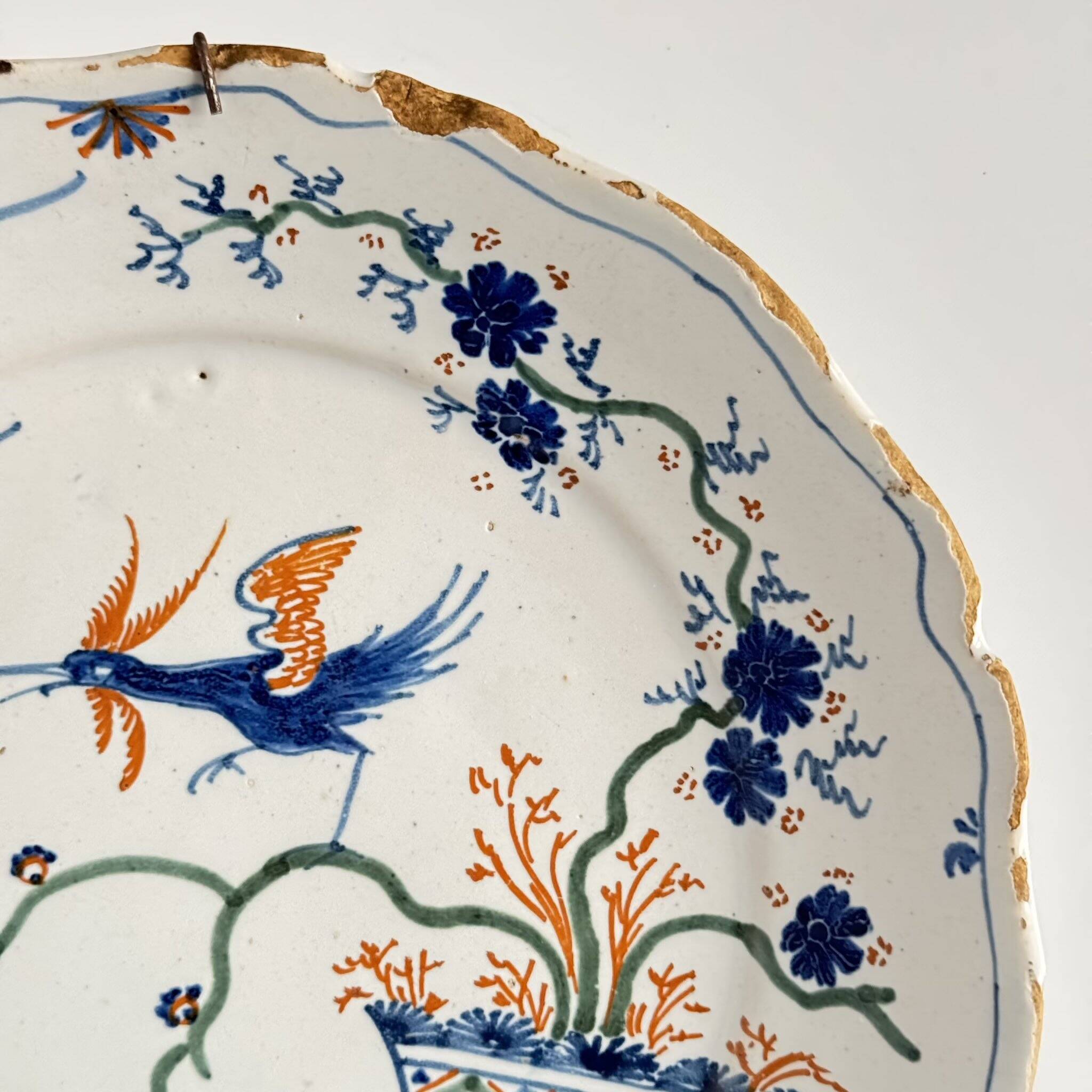 2 Plates in Nevers Earthenware (known as La Rochelle) | Bird | 18th century