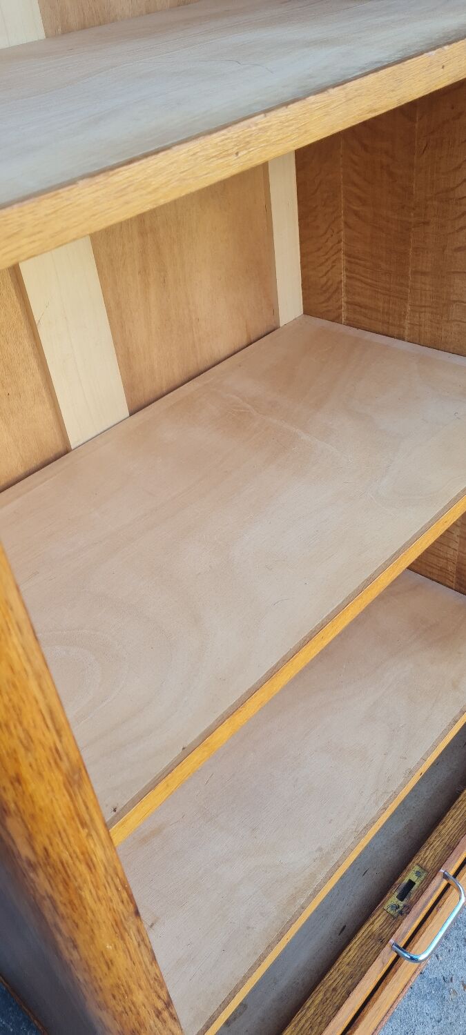 Notary binder cabinet