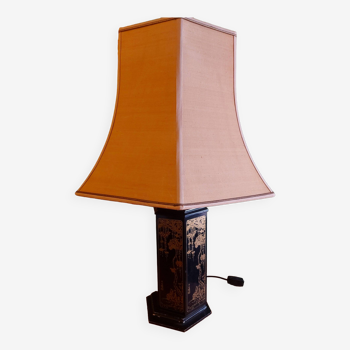 Pagoda lamp, silk lampshade