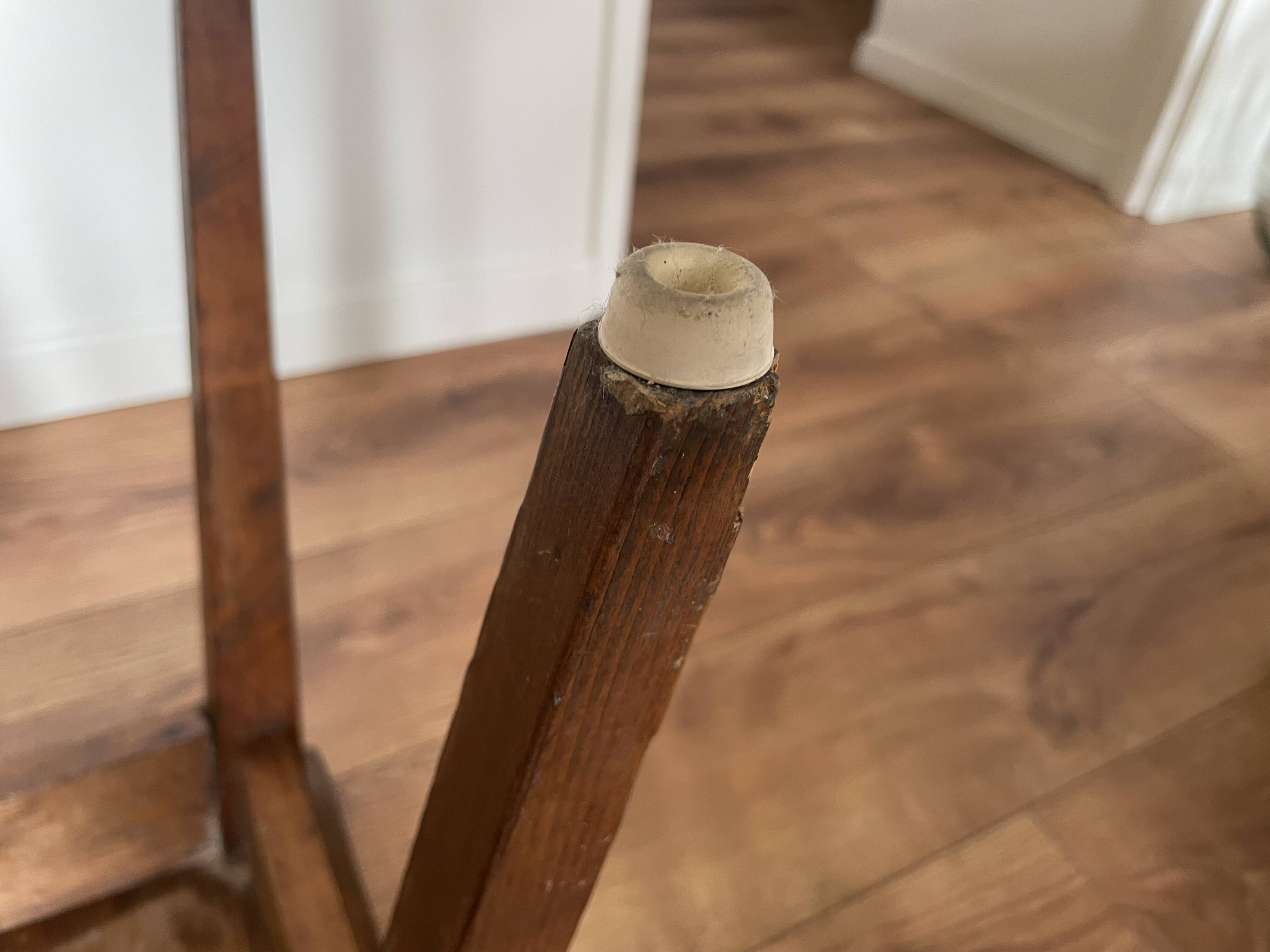 Tabouret ancien