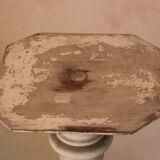 Small column in painted wood.