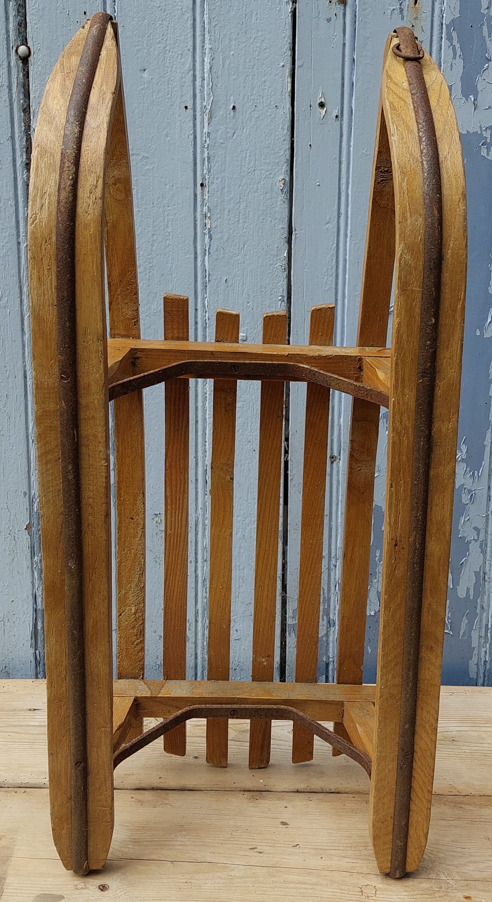 Wooden toboggan