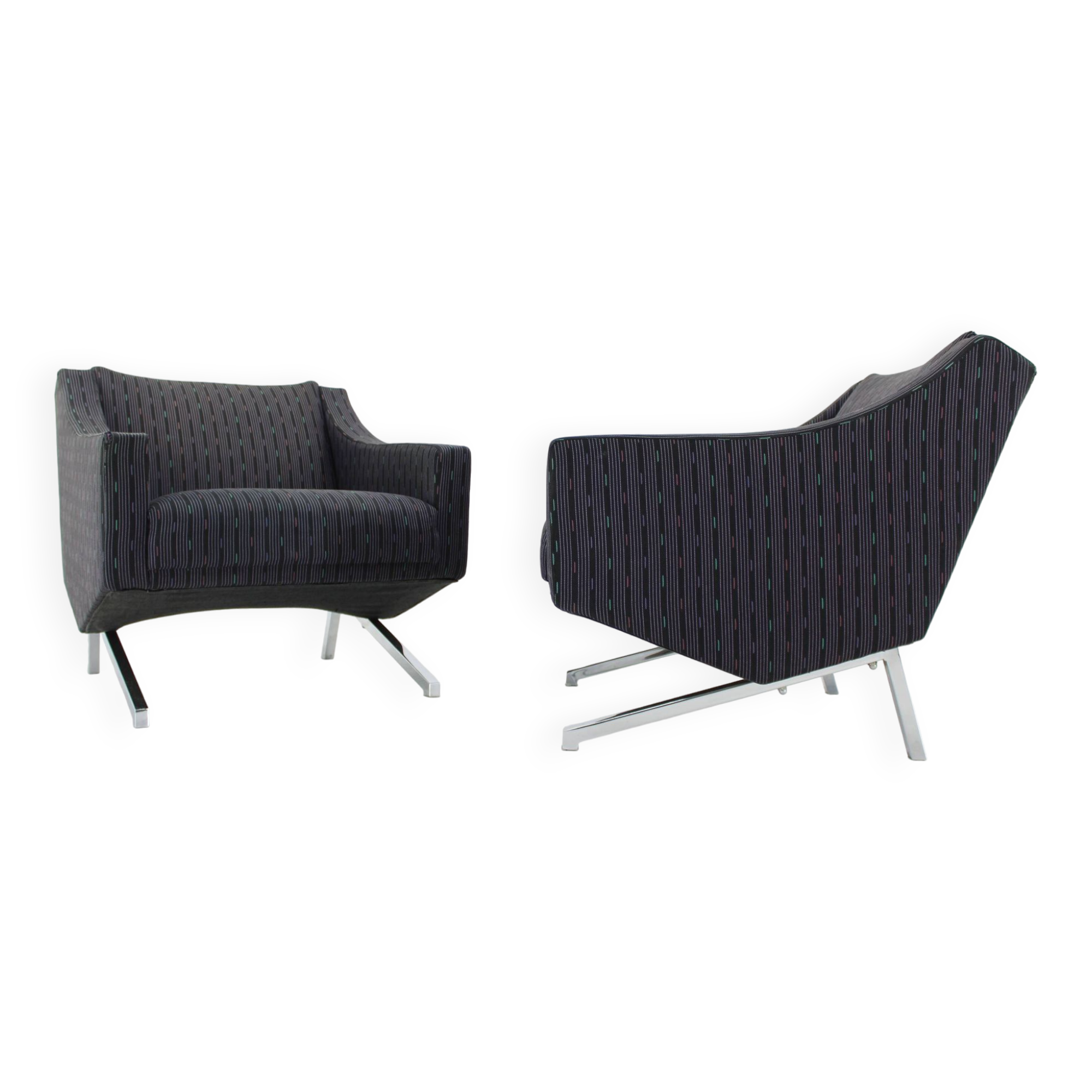 1970s Pair of Italian Design Armchairs