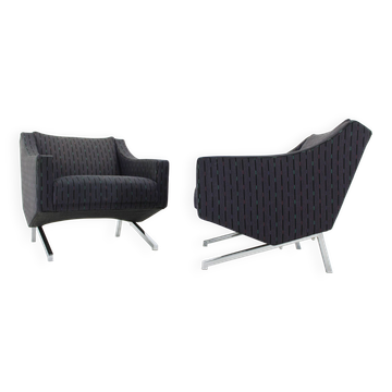 Paire de fauteuils design italien des années 1970