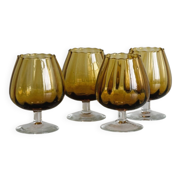 4 verres tulipe en verre ambré