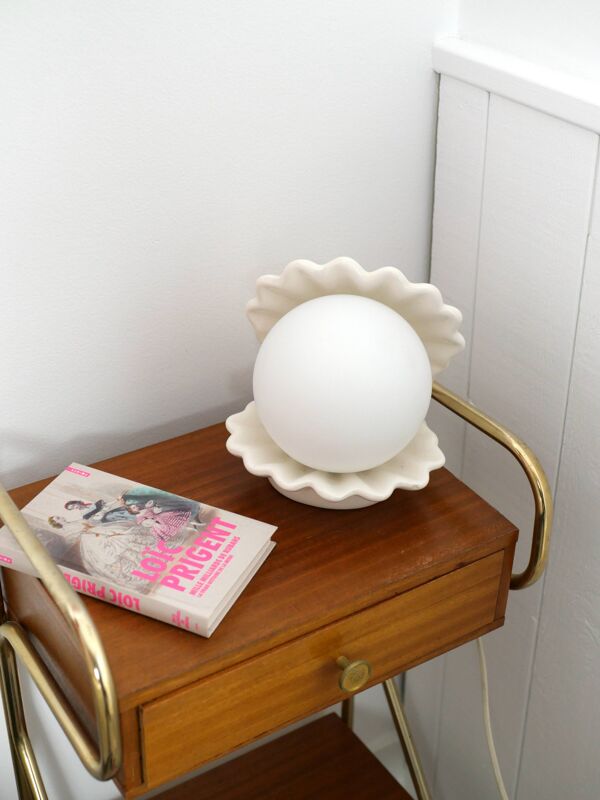 Lampe coquillage en céramique blanche