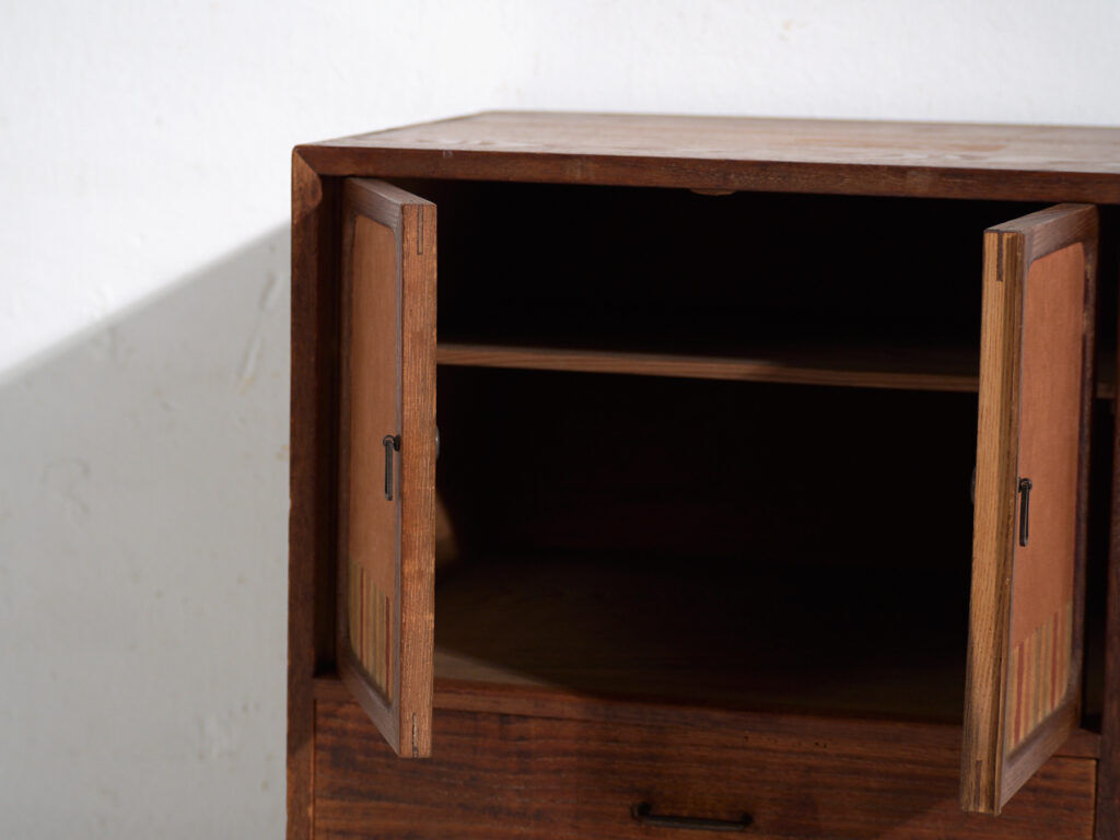 Small antique Japanese cupboard – Showa period (c. 1945-1970) #23