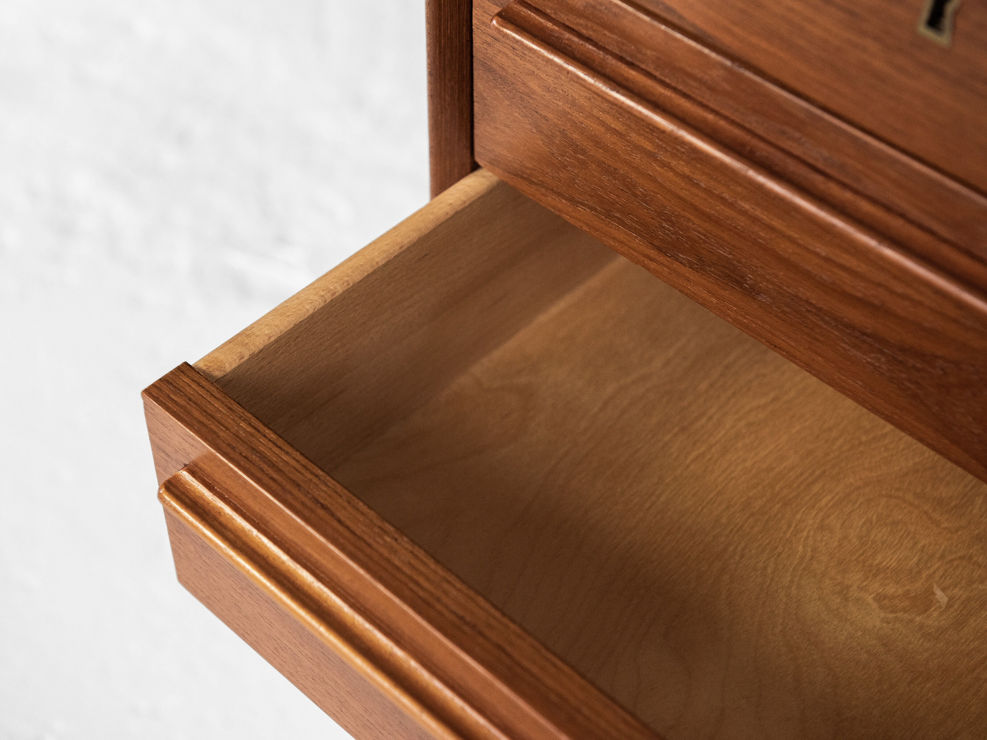 Midcentury Danish desk in teak by Arne Vodder for HP Hansen 1960s